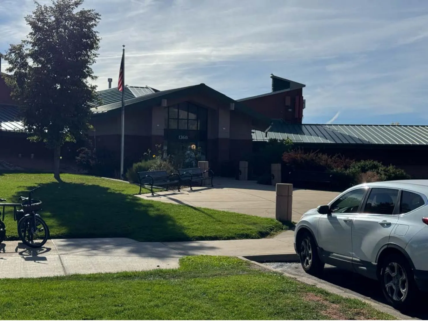 The entrance of the South Boulder Recreation Center.
